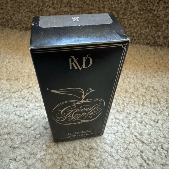 KVD Kat Von D Good Apple Full-Coverage Serum Foundation 096 Deep - Picture 4 of 5